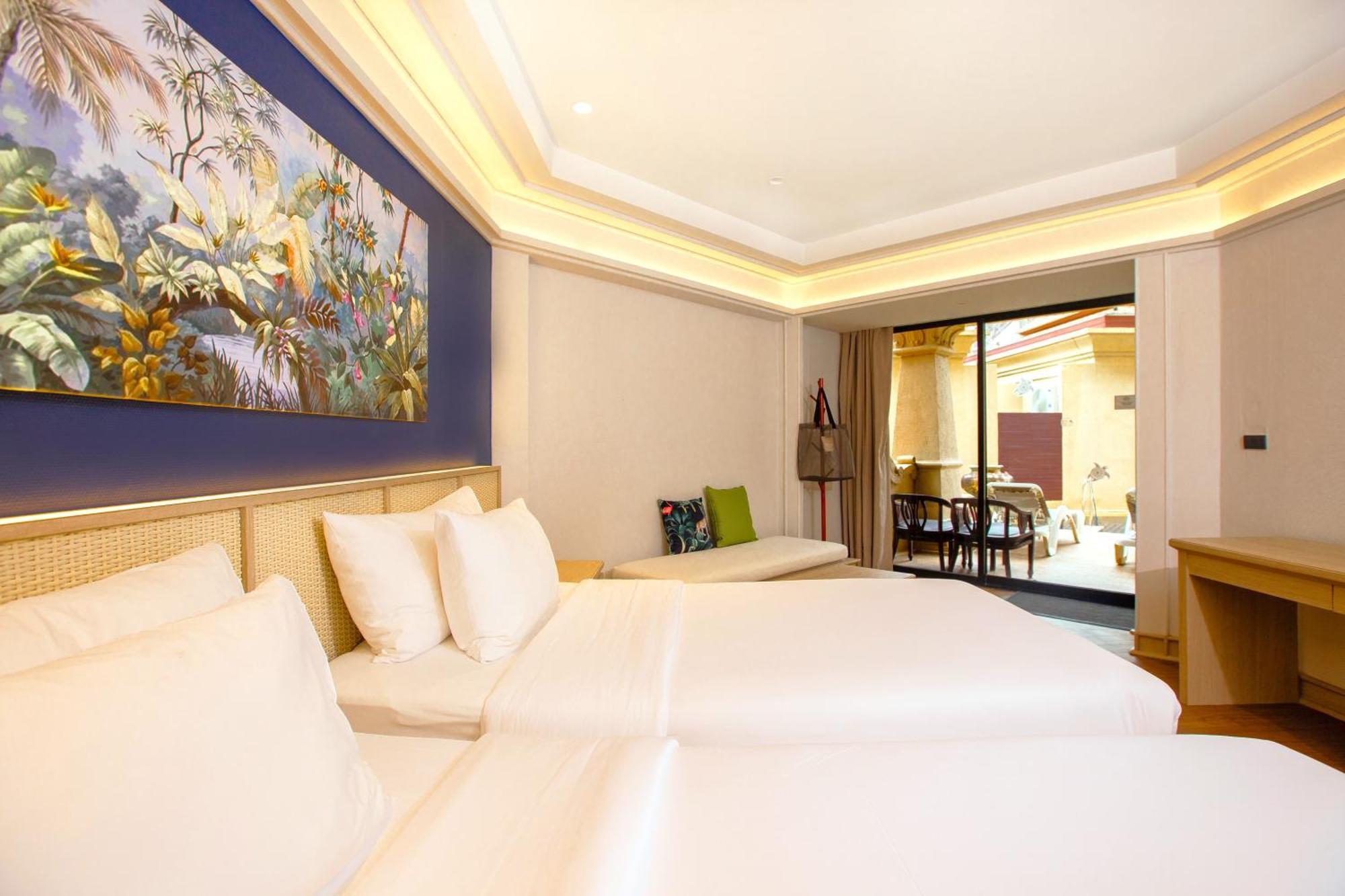 Beyond Kata Hotel Kültér fotó